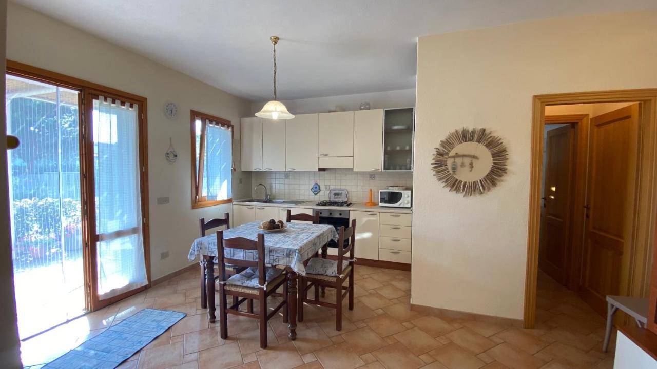 Villetta Di Rosa Прокио Екстериор снимка