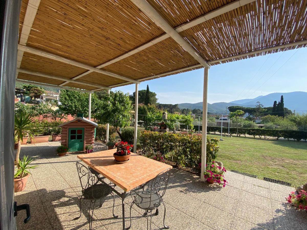 Villetta Di Rosa Прокио Екстериор снимка