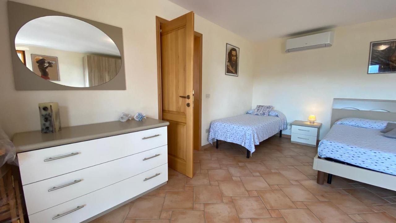 Villetta Di Rosa Прокио Екстериор снимка